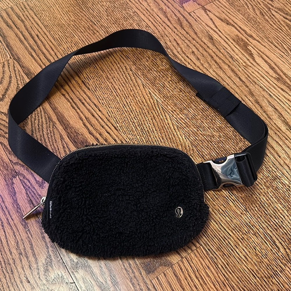 Lululemon Fuzzy Belt Bag Black and Gold